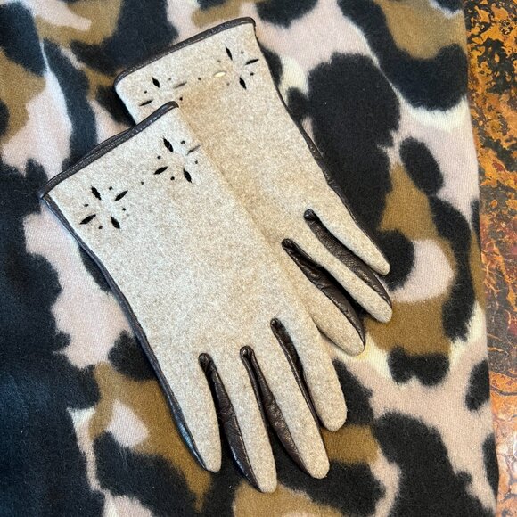 SALE!  Beautiful Talbots Brown Leather Gloves - Picture 1 of 5